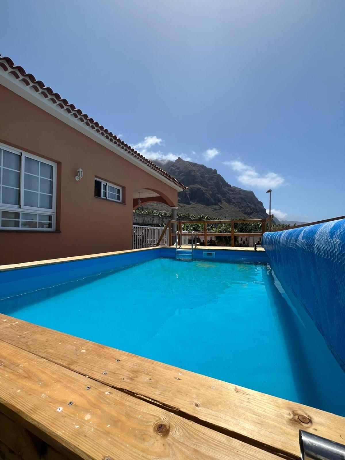 Chalet Piscina Privada Max 26º Jardin, Tranquilidad Caleta de Interian